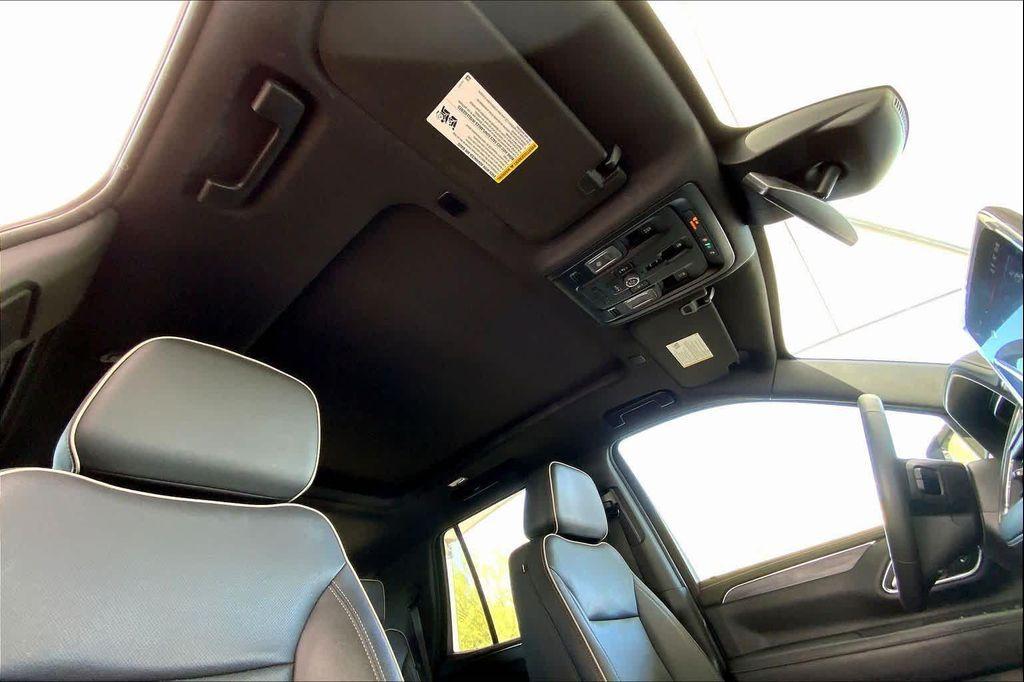 used 2023 GMC Yukon car, priced at $63,766