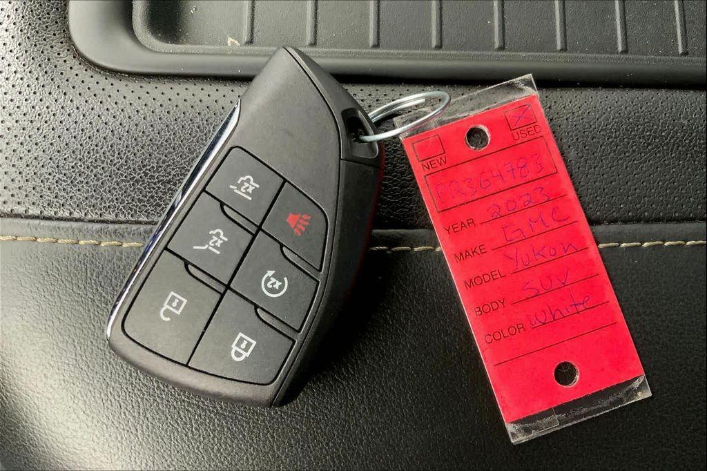 used 2023 GMC Yukon car, priced at $63,766