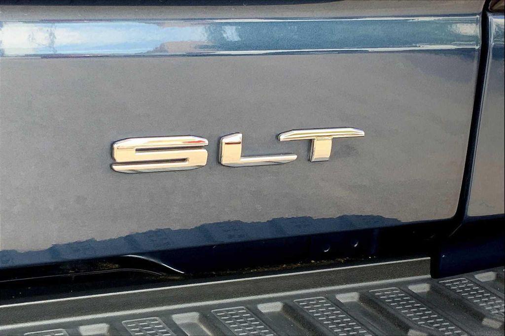 used 2019 GMC Sierra 1500 car, priced at $35,592