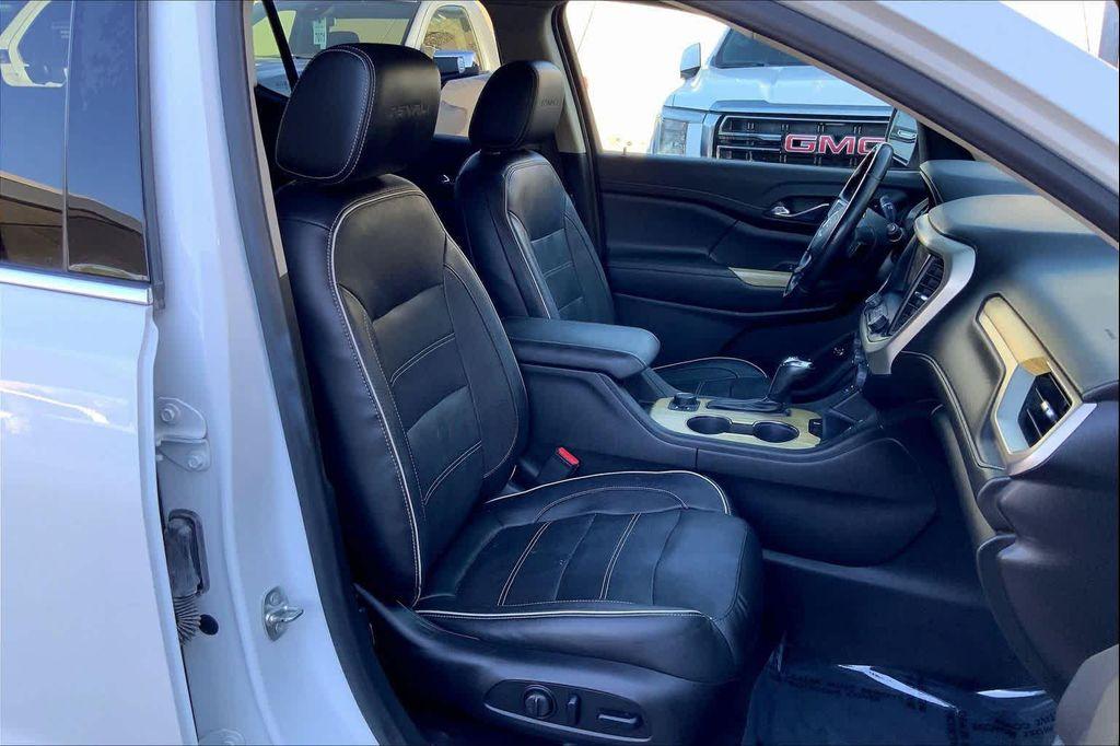 used 2019 GMC Acadia car, priced at $25,992