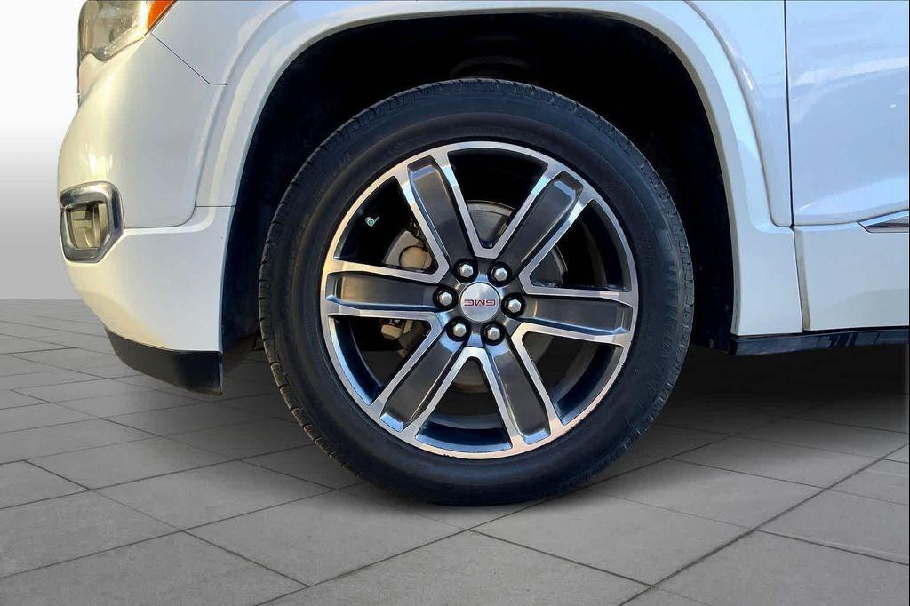 used 2019 GMC Acadia car, priced at $25,992