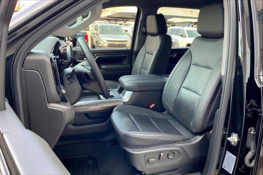 used 2024 Chevrolet Silverado 2500 car, priced at $64,010