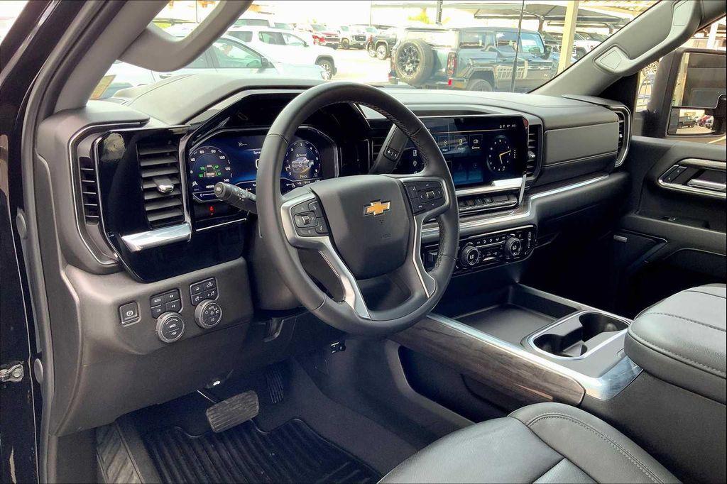 used 2024 Chevrolet Silverado 2500 car, priced at $64,010