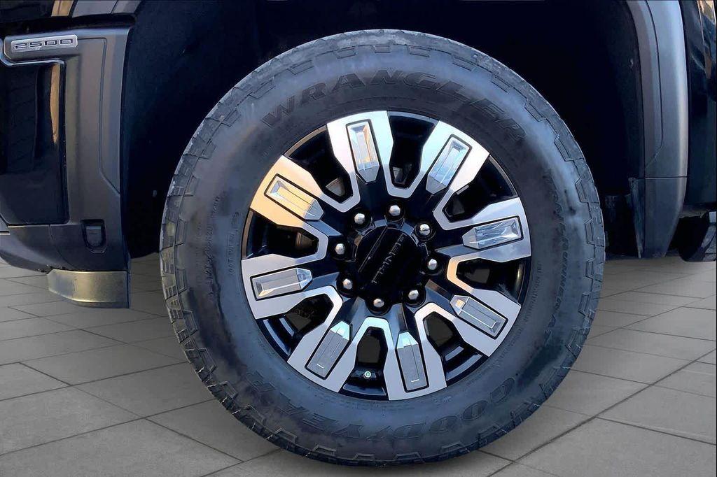 used 2024 GMC Sierra 2500 car, priced at $74,982