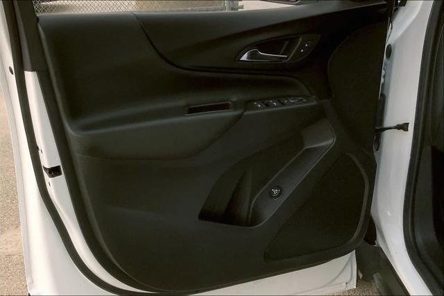 used 2024 Chevrolet Equinox car, priced at $26,992