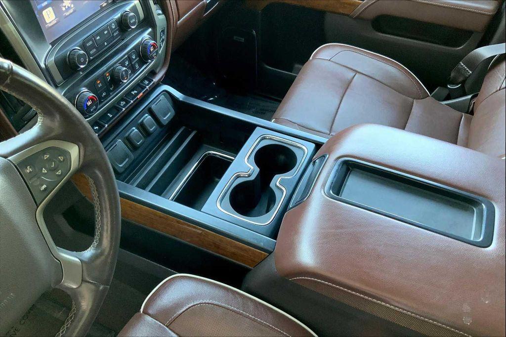 used 2014 Chevrolet Silverado 1500 car, priced at $23,982
