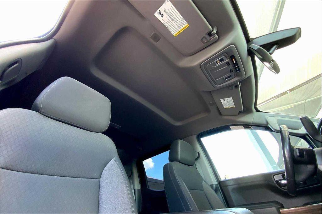 used 2021 Chevrolet Silverado 1500 car, priced at $41,982