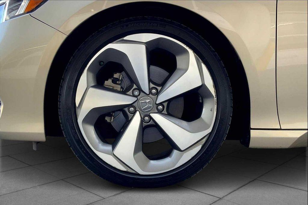 used 2018 Honda Accord car, priced at $25,925