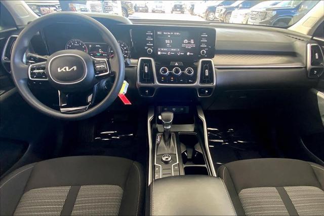 used 2023 Kia Sorento car, priced at $25,892