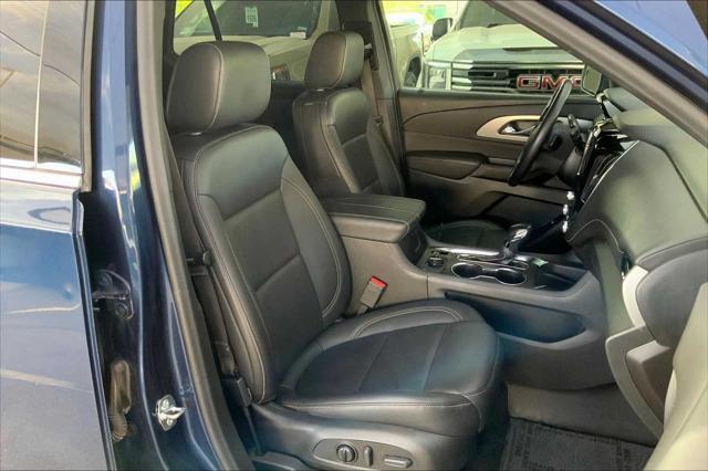 used 2022 Chevrolet Traverse car, priced at $25,572