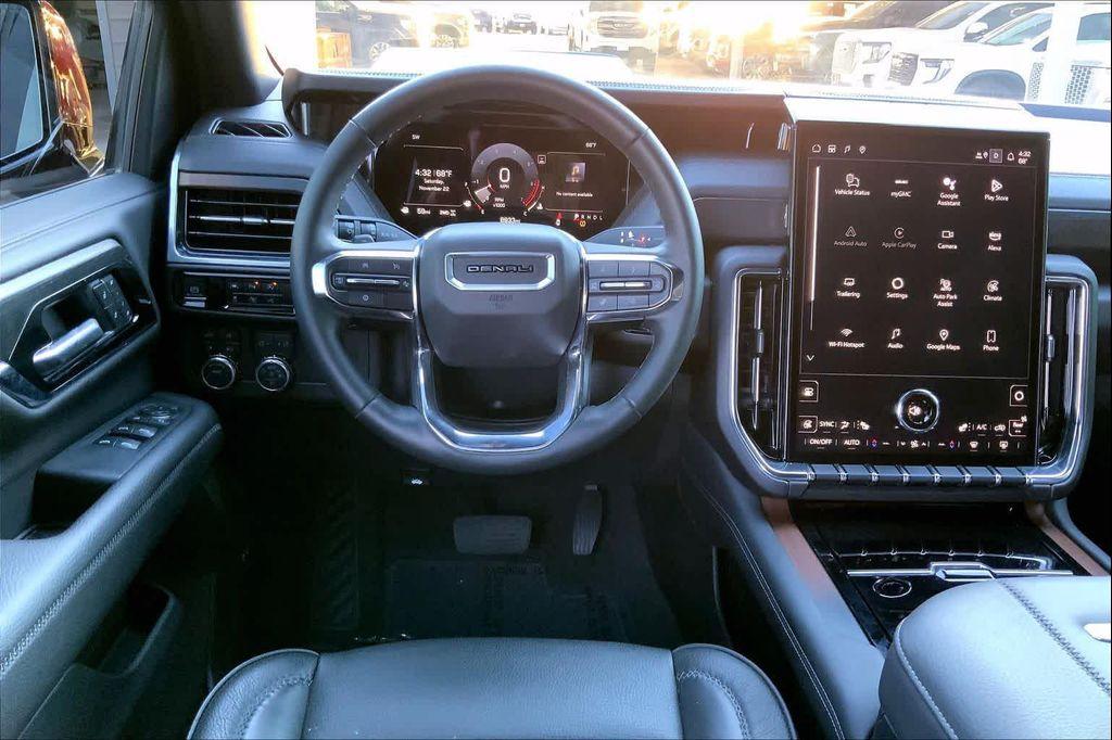 used 2025 GMC Yukon car, priced at $81,982