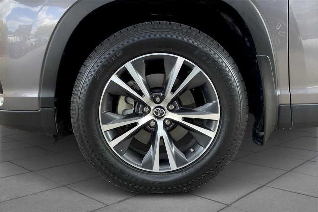 used 2019 Toyota Highlander car, priced at $20,360