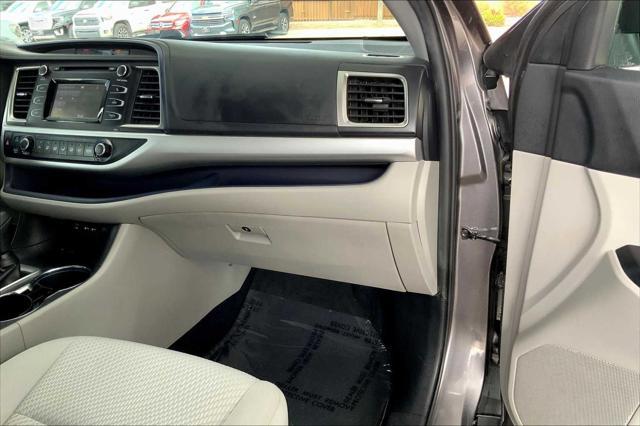 used 2019 Toyota Highlander car, priced at $20,360