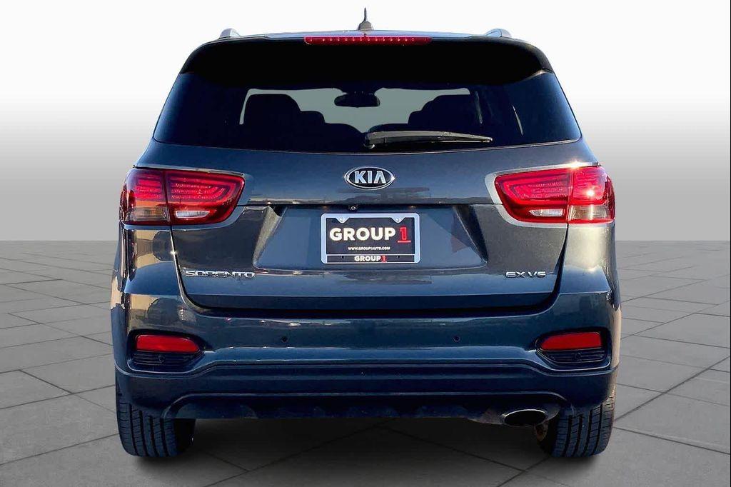 used 2020 Kia Sorento car, priced at $17,982