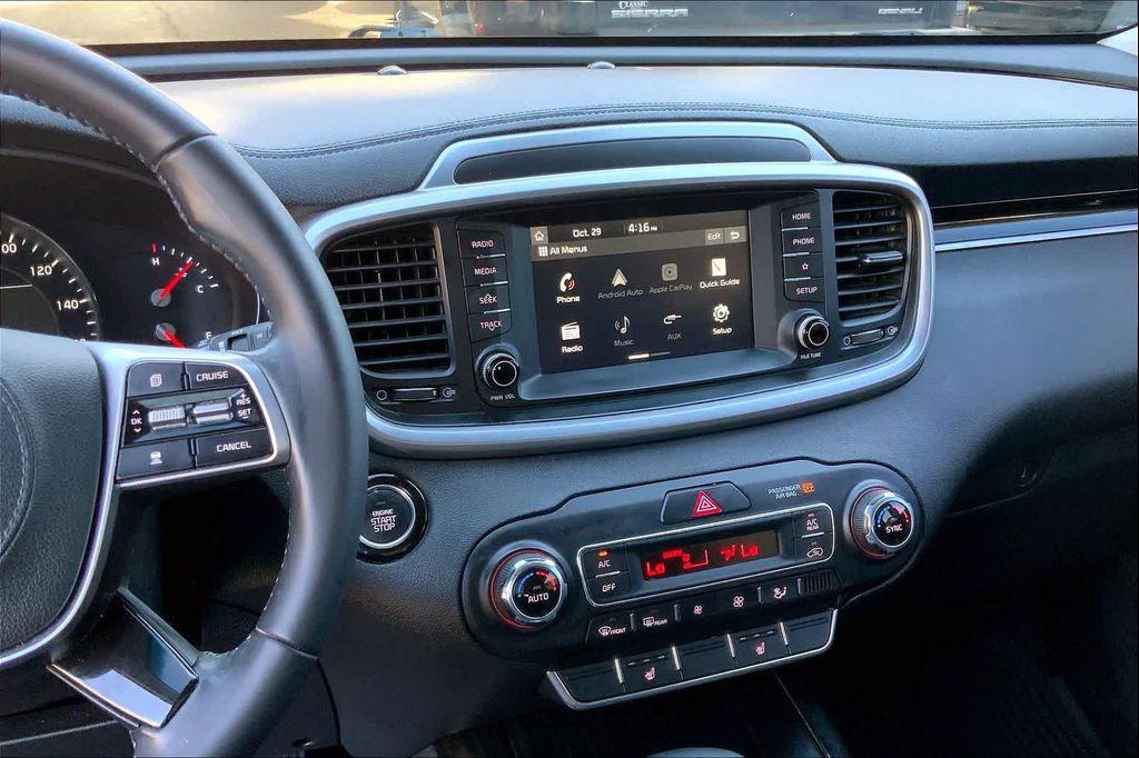 used 2020 Kia Sorento car, priced at $17,982