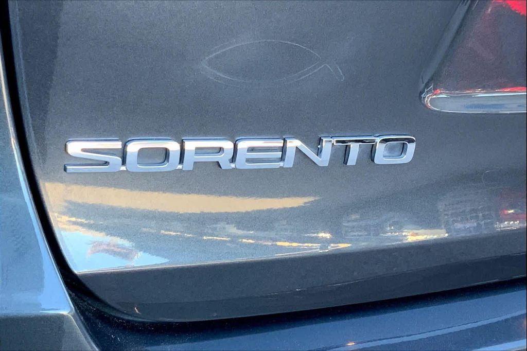 used 2020 Kia Sorento car, priced at $17,982
