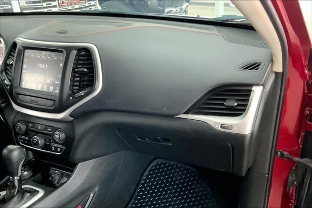 used 2014 Jeep Cherokee car, priced at $10,597