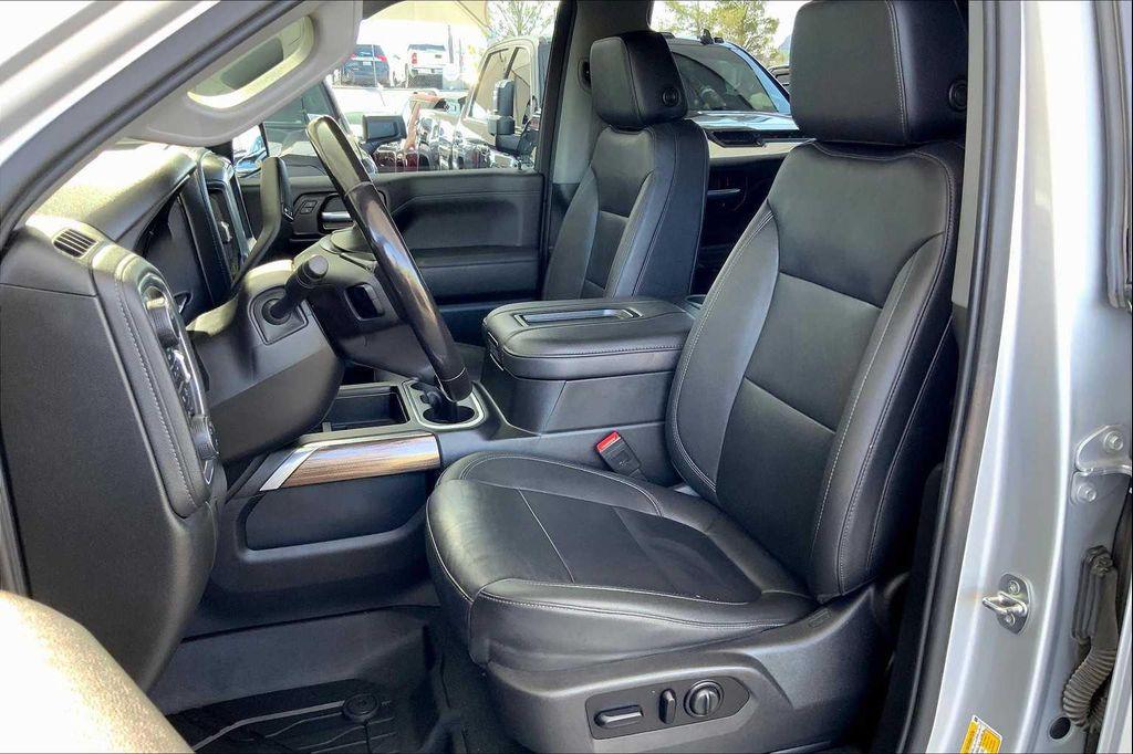 used 2021 Chevrolet Silverado 1500 car, priced at $35,982