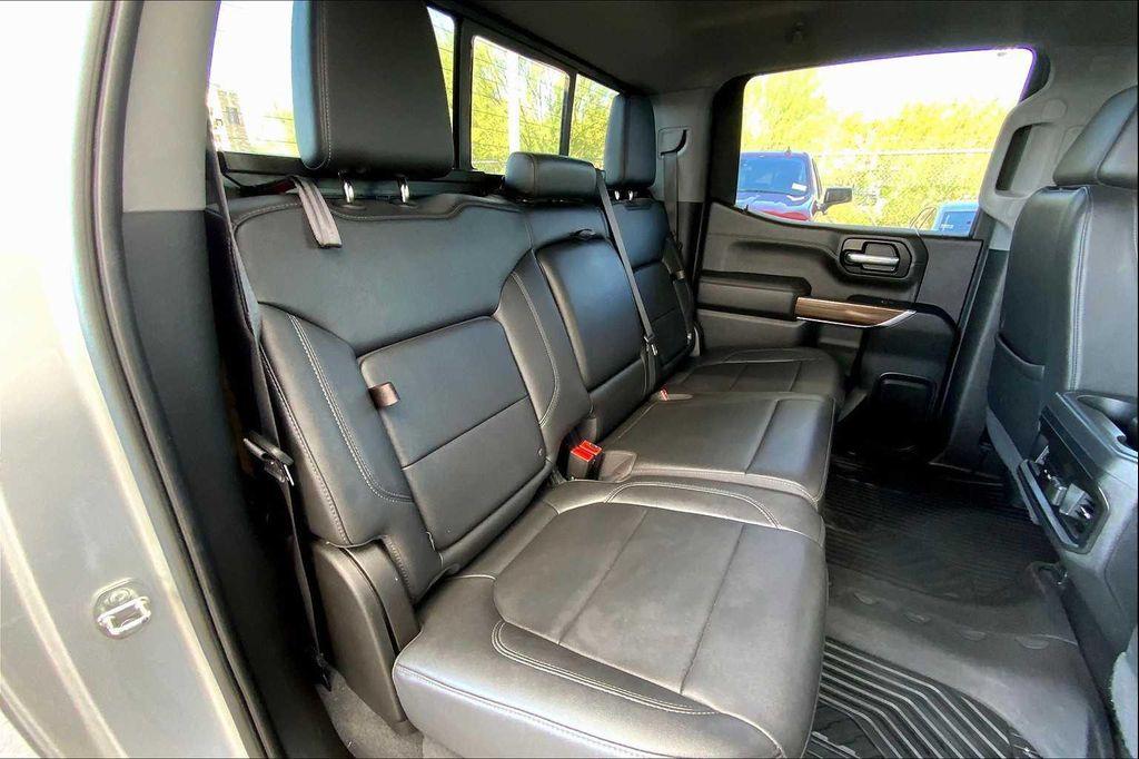 used 2021 Chevrolet Silverado 1500 car, priced at $35,982