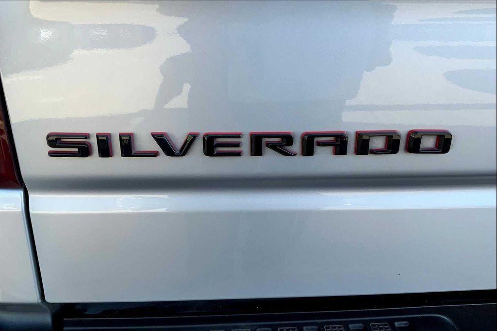 used 2021 Chevrolet Silverado 1500 car, priced at $35,982