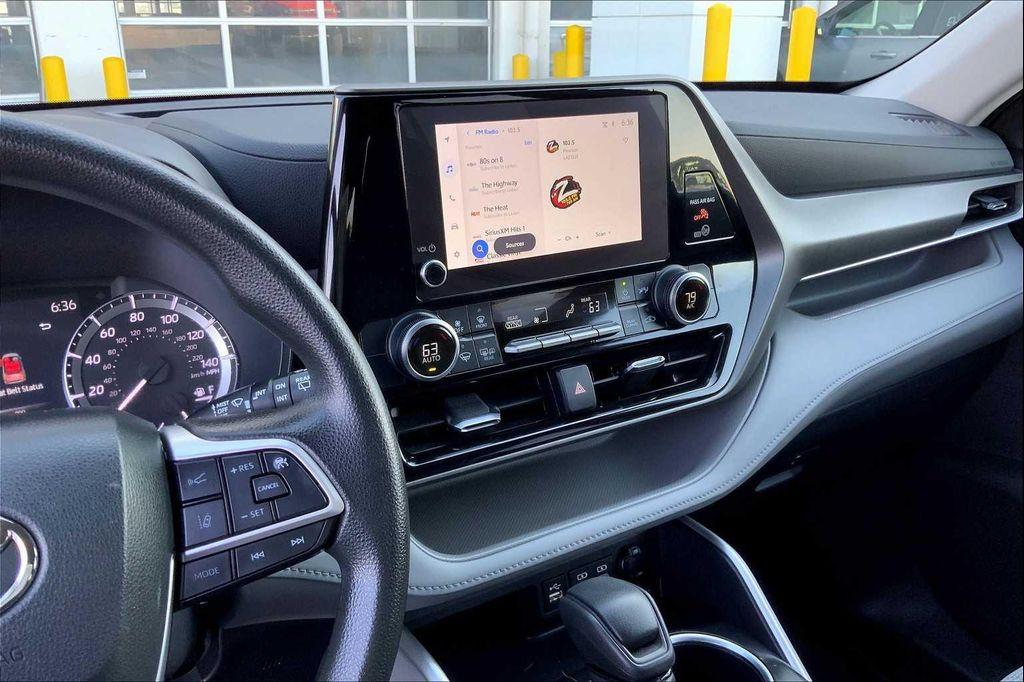 used 2023 Toyota Highlander car, priced at $34,982