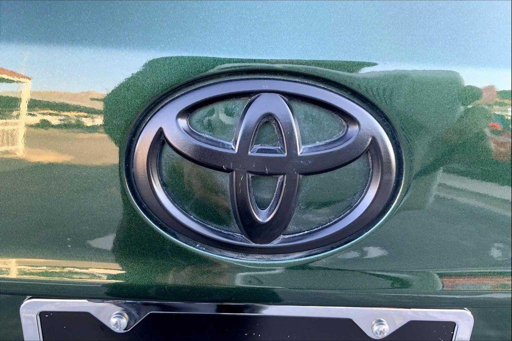 used 2023 Toyota Highlander car, priced at $34,982