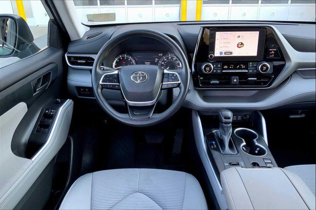 used 2023 Toyota Highlander car, priced at $34,982