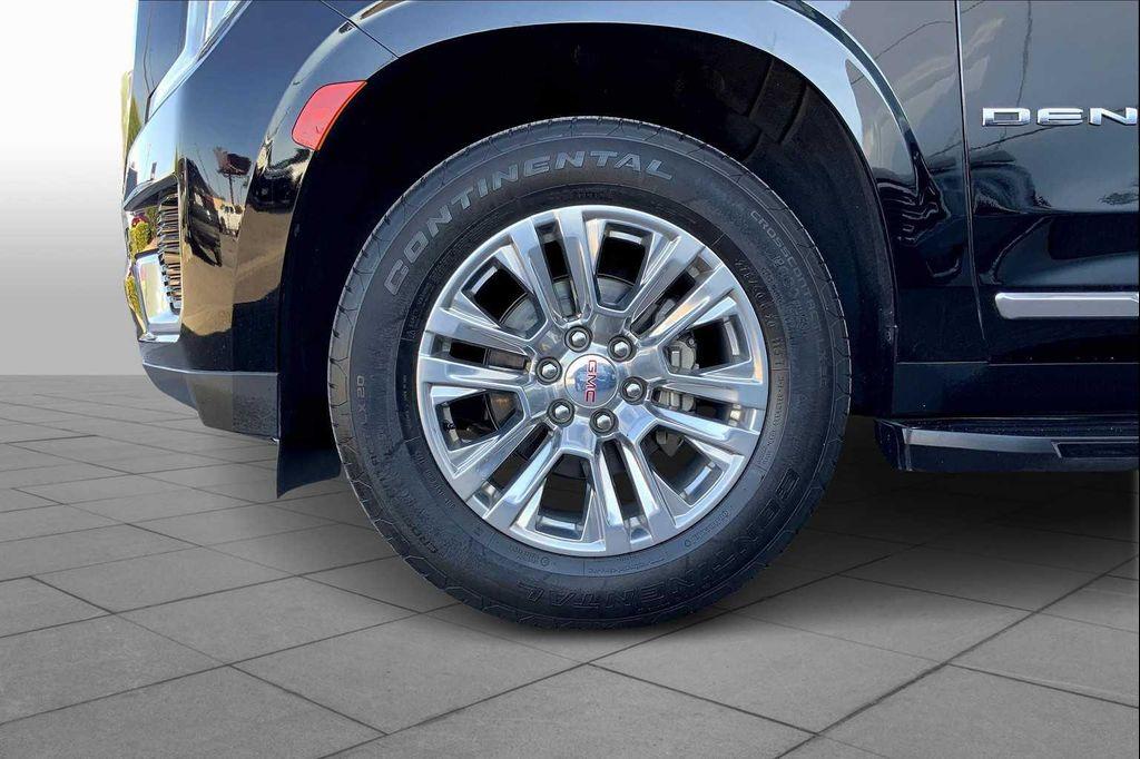 used 2022 GMC Yukon car, priced at $61,982