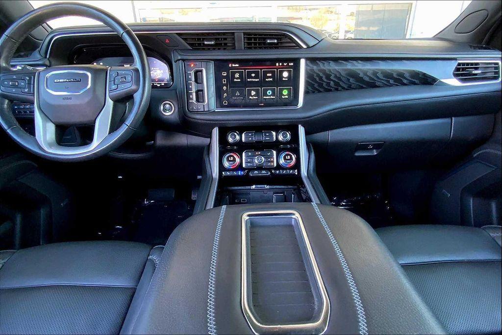 used 2022 GMC Yukon car, priced at $61,982