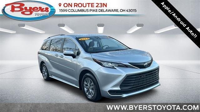 used 2023 Toyota Sienna car, priced at $40,900