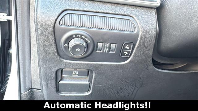 used 2024 Jeep Wagoneer car, priced at $57,900