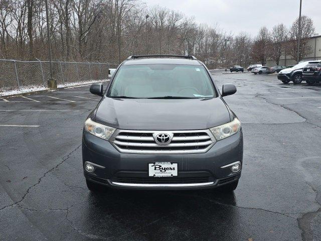 used 2013 Toyota Highlander car, priced at $15,900