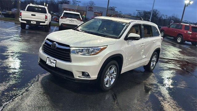 used 2015 Toyota Highlander car, priced at $20,500