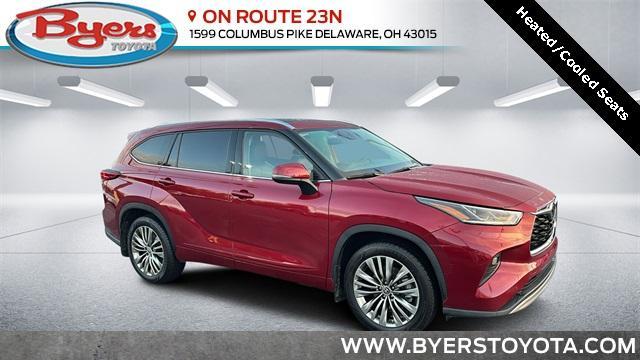 used 2021 Toyota Highlander car, priced at $35,400