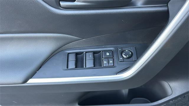 new 2025 Toyota RAV4 car, priced at $31,033