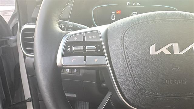 used 2024 Kia Telluride car, priced at $37,625