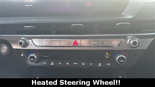 used 2024 Kia Telluride car, priced at $37,625