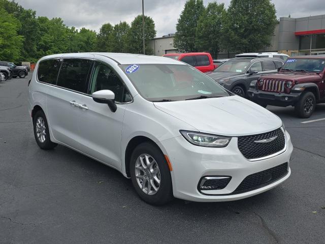 used 2023 Chrysler Pacifica car, priced at $21,900