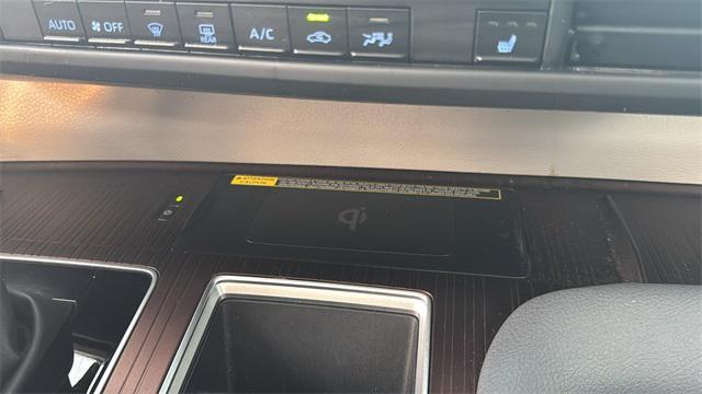 used 2024 Toyota Sienna car, priced at $42,991