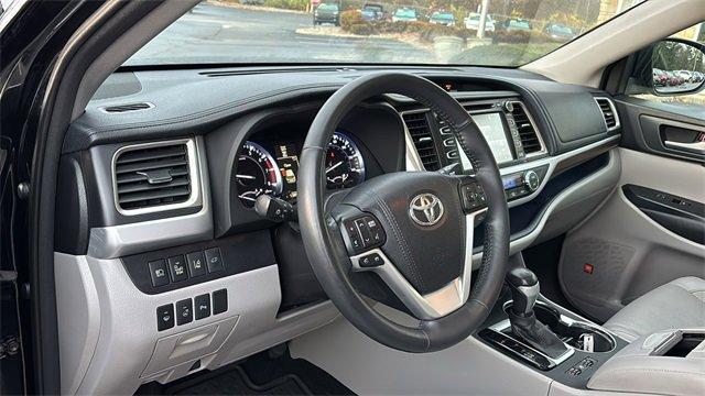 used 2015 Toyota Highlander car, priced at $19,900