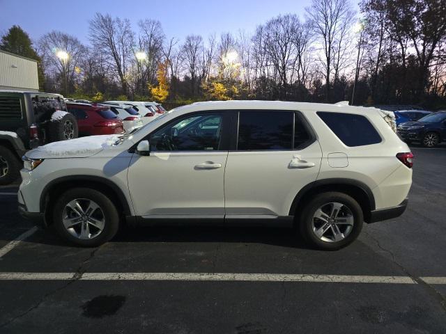 used 2024 Honda Pilot car, priced at $38,900