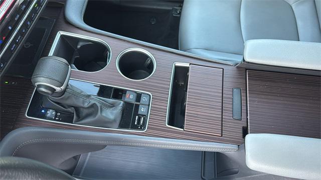used 2024 Toyota Sienna car, priced at $45,700