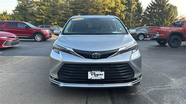 used 2024 Toyota Sienna car, priced at $45,700