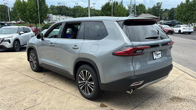 new 2025 Toyota Grand Highlander Hybrid car, priced at $60,648