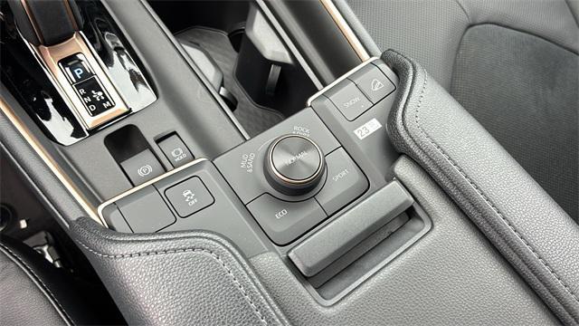 new 2025 Toyota Grand Highlander Hybrid car, priced at $60,648