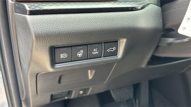 new 2025 Toyota Grand Highlander Hybrid car, priced at $60,648