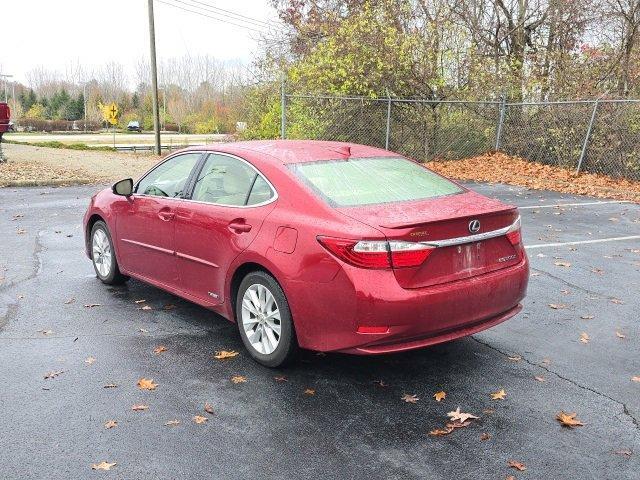 used 2015 Lexus ES 300h car, priced at $14,900