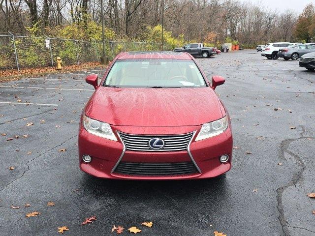 used 2015 Lexus ES 300h car, priced at $14,900