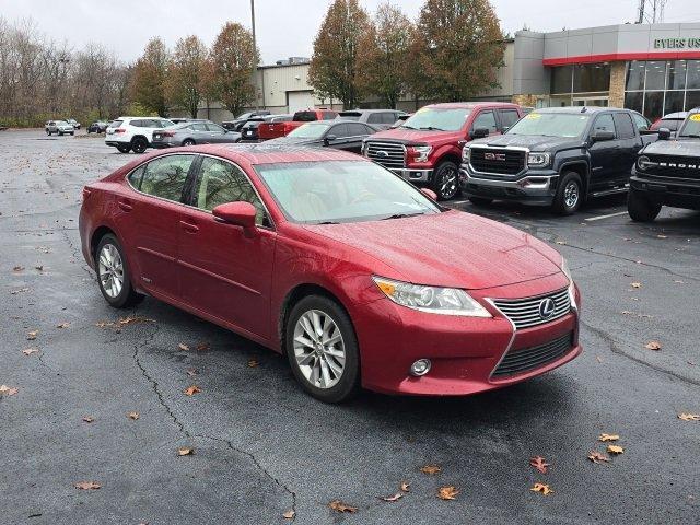 used 2015 Lexus ES 300h car, priced at $14,900