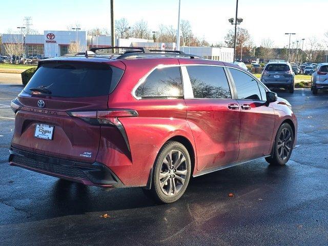 used 2022 Toyota Sienna car, priced at $42,900